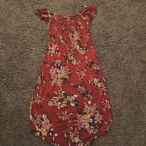Abound flowy floral dress. Can also be worn off the shoulder.